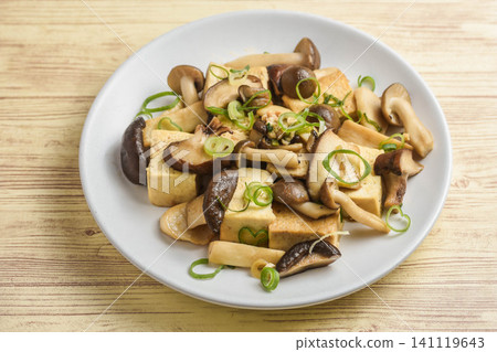 豆腐菇炒菜 豆腐菇炒菜 141119643