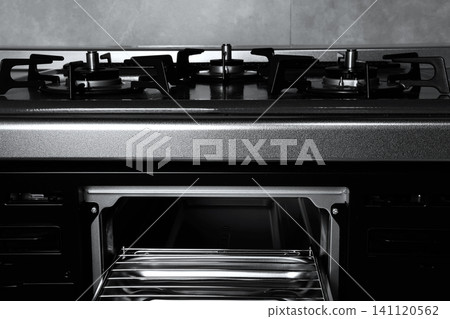 Kitchen image Kitchen image 141120562
