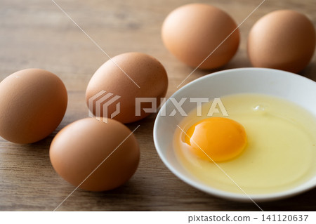 Fresh eggs Fresh eggs 141120637