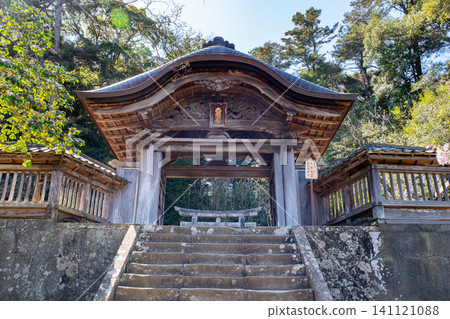 島根縣松江市中原町春里古陵門月照寺 島根縣松江市中原町春里古陵門月照寺 141121088