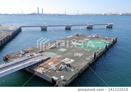 港口設施及海濱風光 港口設施及海濱風光 141122019
