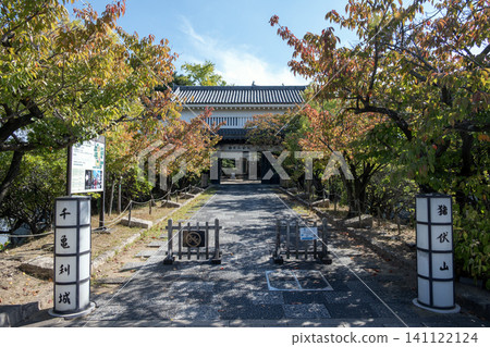 Kishiwada Castle, Main Gate of the Main Enclosure Kishiwada Castle, Main Gate of the Main Enclosure 141122124