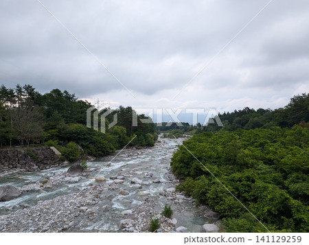 與河景觀 與河景觀 141129259