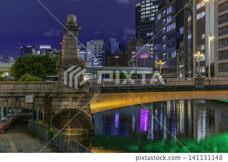 Osaka night view: Nakanoshima, Namba Bridge, Osaka City, Osaka Prefecture Osaka night view: Nakanoshima, Namba Bridge, Osaka City, Osaka Prefecture 141131148