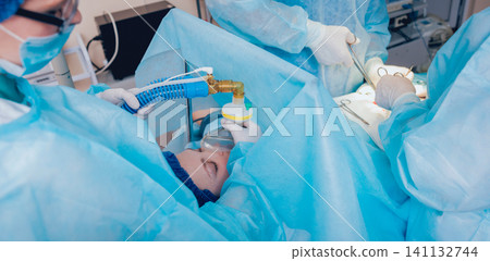 Pre oxygenation for general anesthesia. Pre oxygenation for general anesthesia. 141132744