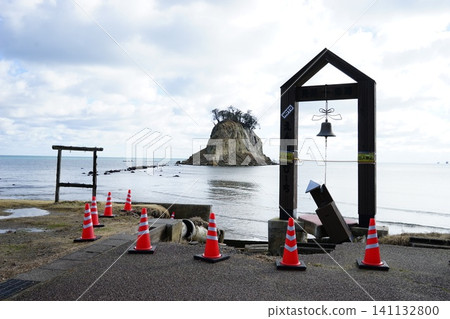 能登地震後的三付島 能登地震後的三付島 141132800