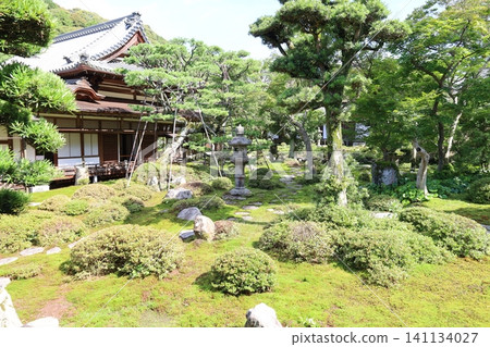 A view of the grounds of Kongoji Temple in Kawachinagano City, Osaka Prefecture. A view of the grounds of Kongoji Temple in Kawachinagano City, Osaka Prefecture. 141134027