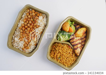 Grilled chicken and rice meal boxes Grilled chicken and rice meal boxes 141134034