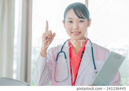 一個女人 141136445