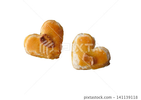 Cashew nut or Singapore cookies of heart shape Cashew nut or Singapore cookies of heart shape 141139118