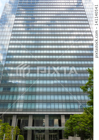 Minato Mirai Grand Central Tower (a setting for numerous television dramas) Minato Mirai Grand Central Tower (a setting for numerous television dramas) 141140541