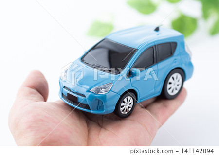 藍色的車 藍色的車 141142094