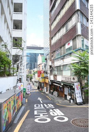 Outskirts of Myeongdong Outskirts of Myeongdong 141144285