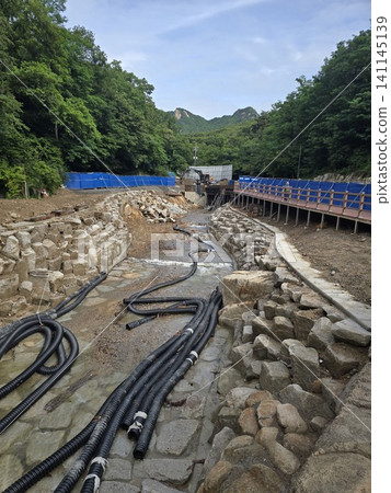 construction site in progress 141145139