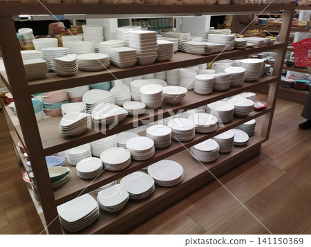 White plate section inside a 100-yen shop White plate section inside a 100-yen shop 141150369