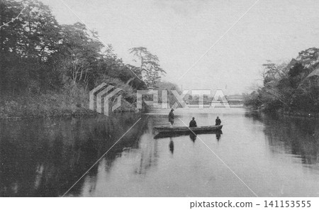 老照片,1916-1918 年,大阪市,天王寺公園內的茶鬚山古堀(古代墓葬)。 老照片,1916-1918 年,大阪市,天王寺公園內的茶鬚山古堀(古代墓葬)。 141153555
