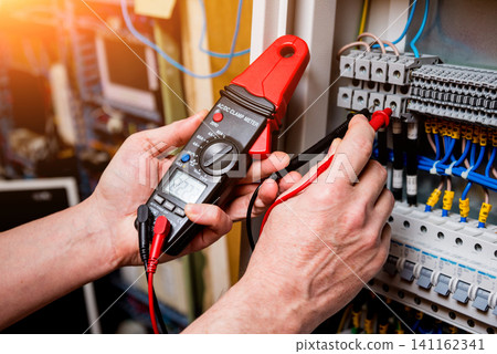 Electrical measurements with multimeter tester Electrical measurements with multimeter tester 141162341