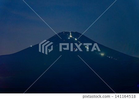 (2026-07-11) Mt. Fuji mountain trail light trail night view (2026-07-11) Mt. Fuji mountain trail light trail night view 141164518