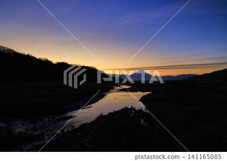 Mount Fuji at dawn as seen from Irito Bridge Mount Fuji at dawn as seen from Irito Bridge 141165085