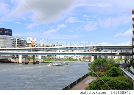 東京城市景觀:墨田河、千歲地區、墨田區 東京城市景觀:墨田河、千歲地區、墨田區 141168842