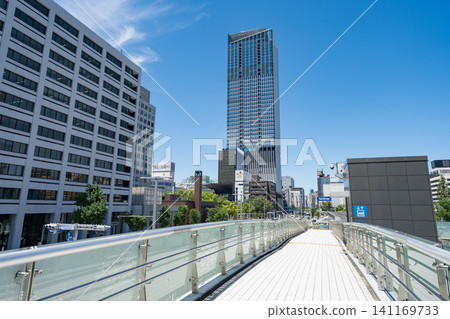 名古屋榮 - 城市景觀：從愛知藝術中心前的人行道欣賞名古屋榮地標酒店的景色。 141169733