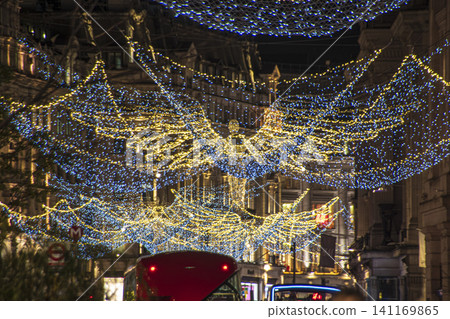 The streets of London The streets of London 141169865