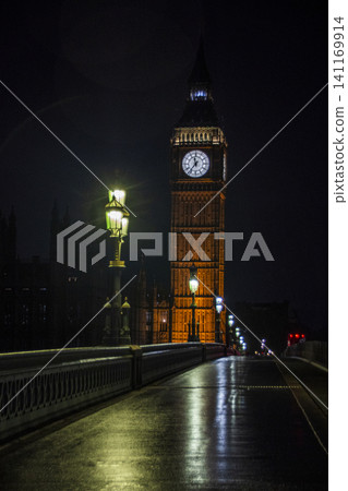 The streets of London The streets of London 141169914
