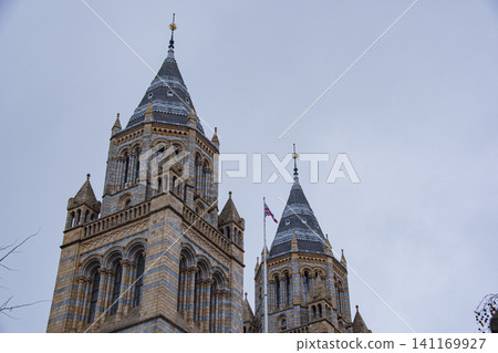The streets of London 141169927