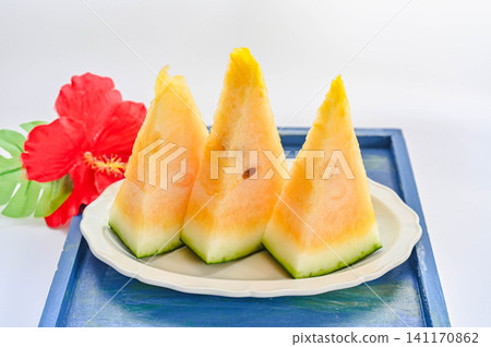 Cut fruit of "Kin-iro Haou" watermelon from Yamagata Village Cut fruit of "Kin-iro Haou" watermelon from Yamagata Village 141170862