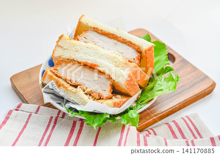 Thick-cut pork cutlet sandwich Thick-cut pork cutlet sandwich 141170885