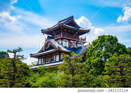 Fushimi Momoyama Castle: The magnificent grandeur of its large and small keeps. Fushimi Momoyama Castle: The magnificent grandeur of its large and small keeps. 141172134