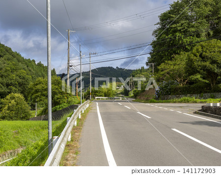 Hyogo Prefectural Road 507 Shimakawahara Line, which runs through a mountainous area 141172903