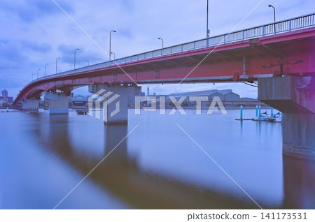 The tranquil atmosphere of Nishinomiya Ohashi Bridge The tranquil atmosphere of Nishinomiya Ohashi Bridge 141173531