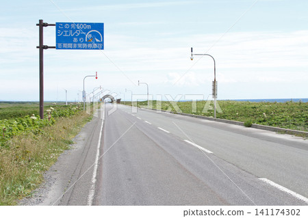 日本海奧羅隆線濱裡停車亭、奧羅隆線、北海道106號公路、風景大道 日本海奧羅隆線濱裡停車亭、奧羅隆線、北海道106號公路、風景大道 141174302
