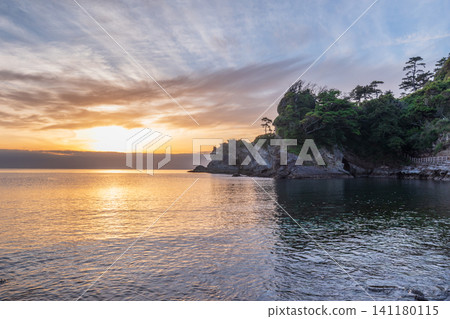 Sunset view of Ukishima Beach, West Izu, Shizuoka Prefecture, May 2026 Sunset view of Ukishima Beach, West Izu, Shizuoka Prefecture, May 2026 141180115