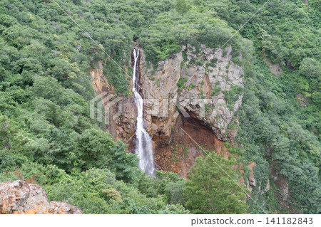 A returnless waterfall from the Komagusadaira Observatory, Zao, Karita-gun, Miyagi Prefecture A returnless waterfall from the Komagusadaira Observatory, Zao, Karita-gun, Miyagi Prefecture 141182843