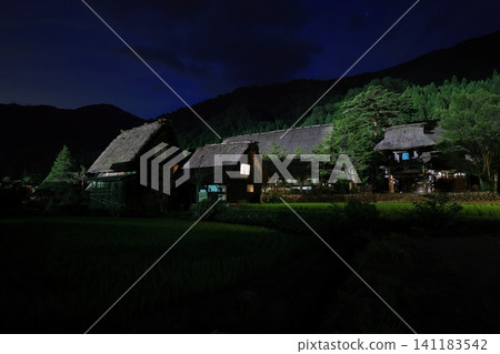 岐阜縣白川鄉的景色 141183542