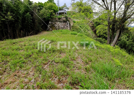 Hiroshima Prefecture, Prefectural Designated Historic Site: Aigata Castle, Stone Walls and Enclosures Hiroshima Prefecture, Prefectural Designated Historic Site: Aigata Castle, Stone Walls and Enclosures 141185376