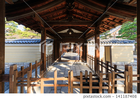 Kyoto, Kennin-ji Temple, Hojo (abbot's quarters) in autumn Kyoto, Kennin-ji Temple, Hojo (abbot's quarters) in autumn 141187408