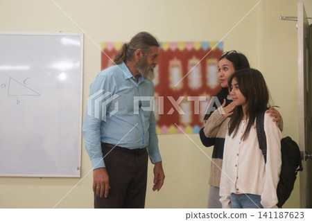The young children are learning in the classroom. The young children are learning in the classroom. 141187623