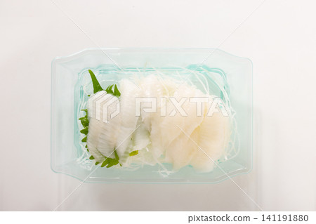 [西班牙黑比目魚] 魚鰭刺身 141191880