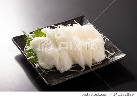 [Spanish Black Halibut] Fin Sashimi 141191889