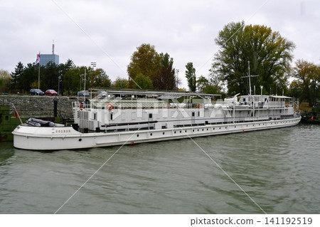 Serbia, Belgrade, Danube River cruise, Danube River Serbia, Belgrade, Danube River cruise, Danube River 141192519