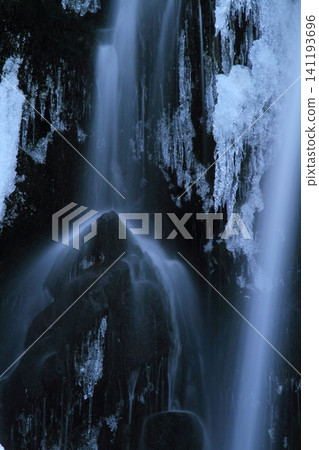 Frozen waterfall Frozen waterfall 141193696