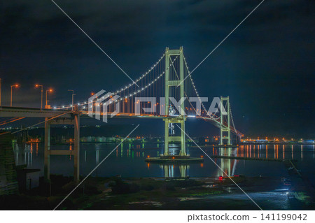 A very beautiful night view of Muroran City, Hokkaido, Japan A very beautiful night view of Muroran City, Hokkaido, Japan 141199042