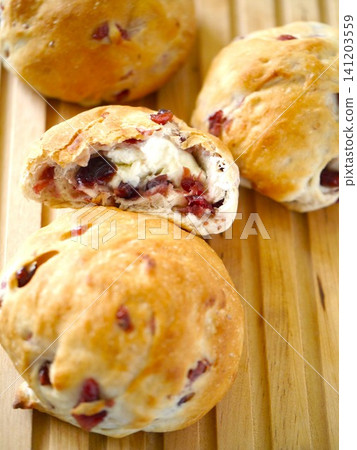 Cranberry and cream cheese bread Cranberry and cream cheese bread 141203559