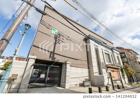 大阪府岸和田市岸和田自然博物館 大阪府岸和田市岸和田自然博物館 141204832