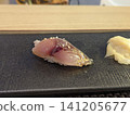 藍魚握壽司特寫 141205677