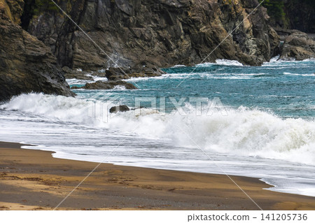 Image of rough, crashing waves Image of rough, crashing waves 141205736