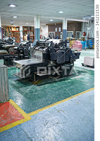 Machine, production and factory for industry and manufacturing for distribution in warehouse. Metal, equipment for stock, assembly line and printing process for supply chain and system control Machine, production and factory for industry and manufacturing for distribution in warehouse. Metal, equipment for stock, assembly line and printing process for supply chain and system control 141211530
